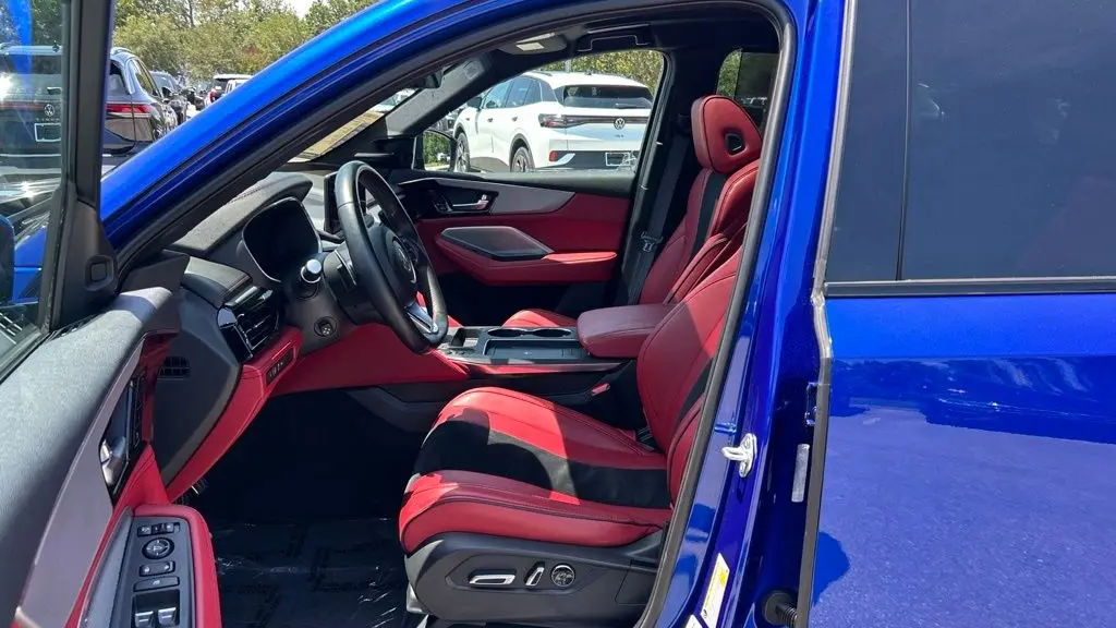 2025 Acura MDX SH-AWD w/A-SPEC