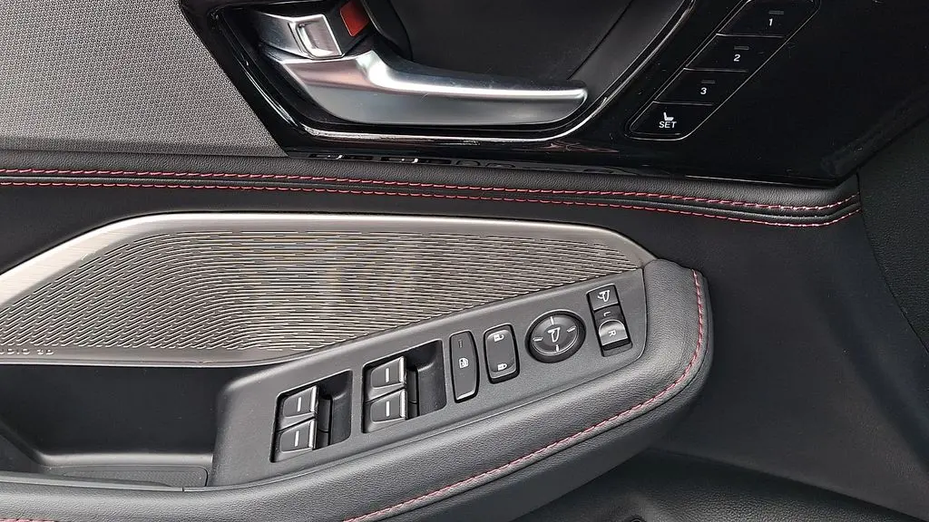 2023 Acura MDX SH-AWD w/A-SPEC