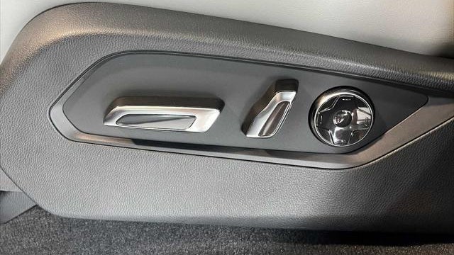 2026 Acura MDX SH-AWD w/Tech