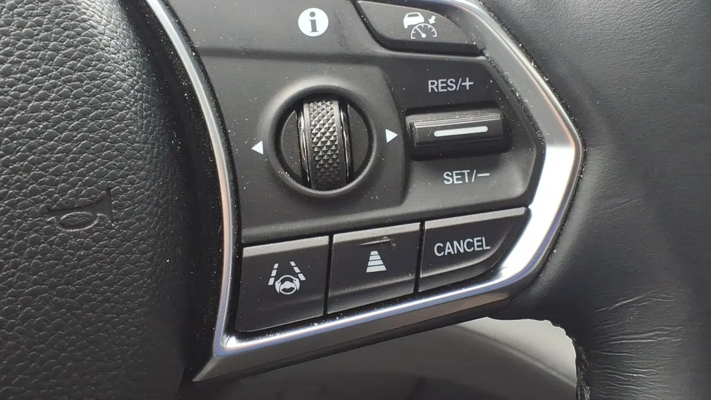 2025 Acura MDX SH-AWD w/Tech