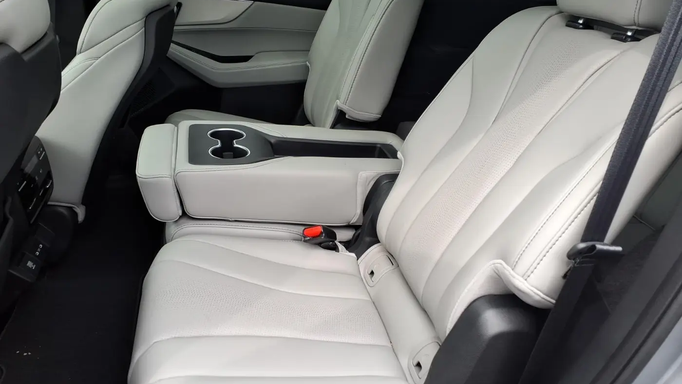 2025 Acura MDX SH-AWD w/Tech