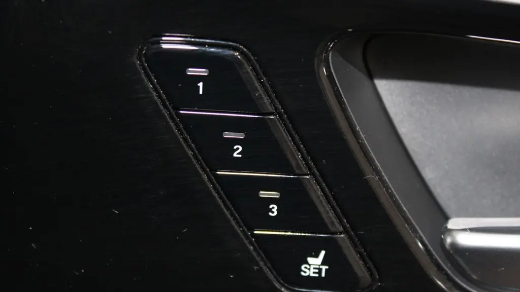 2023 Acura MDX SH-AWD w/Tech