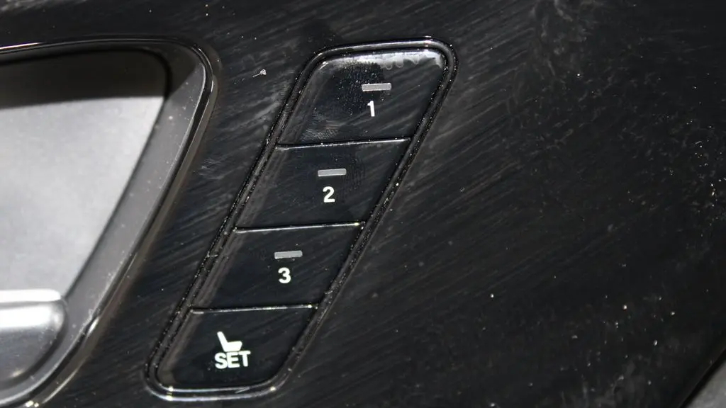 2023 Acura MDX SH-AWD w/Tech
