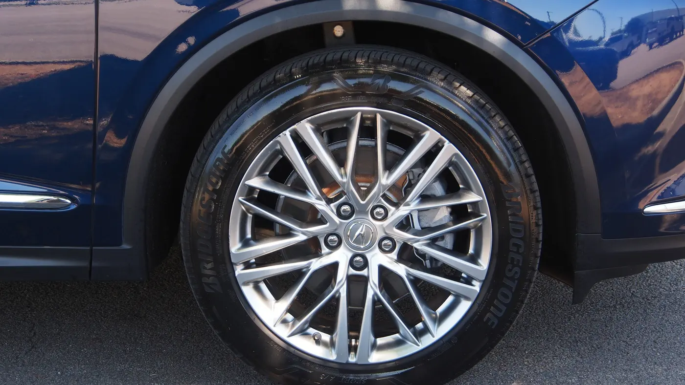 2023 Acura MDX SH-AWD w/Advance