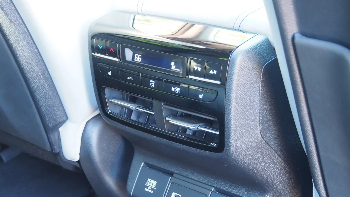 2023 Acura MDX SH-AWD w/Advance