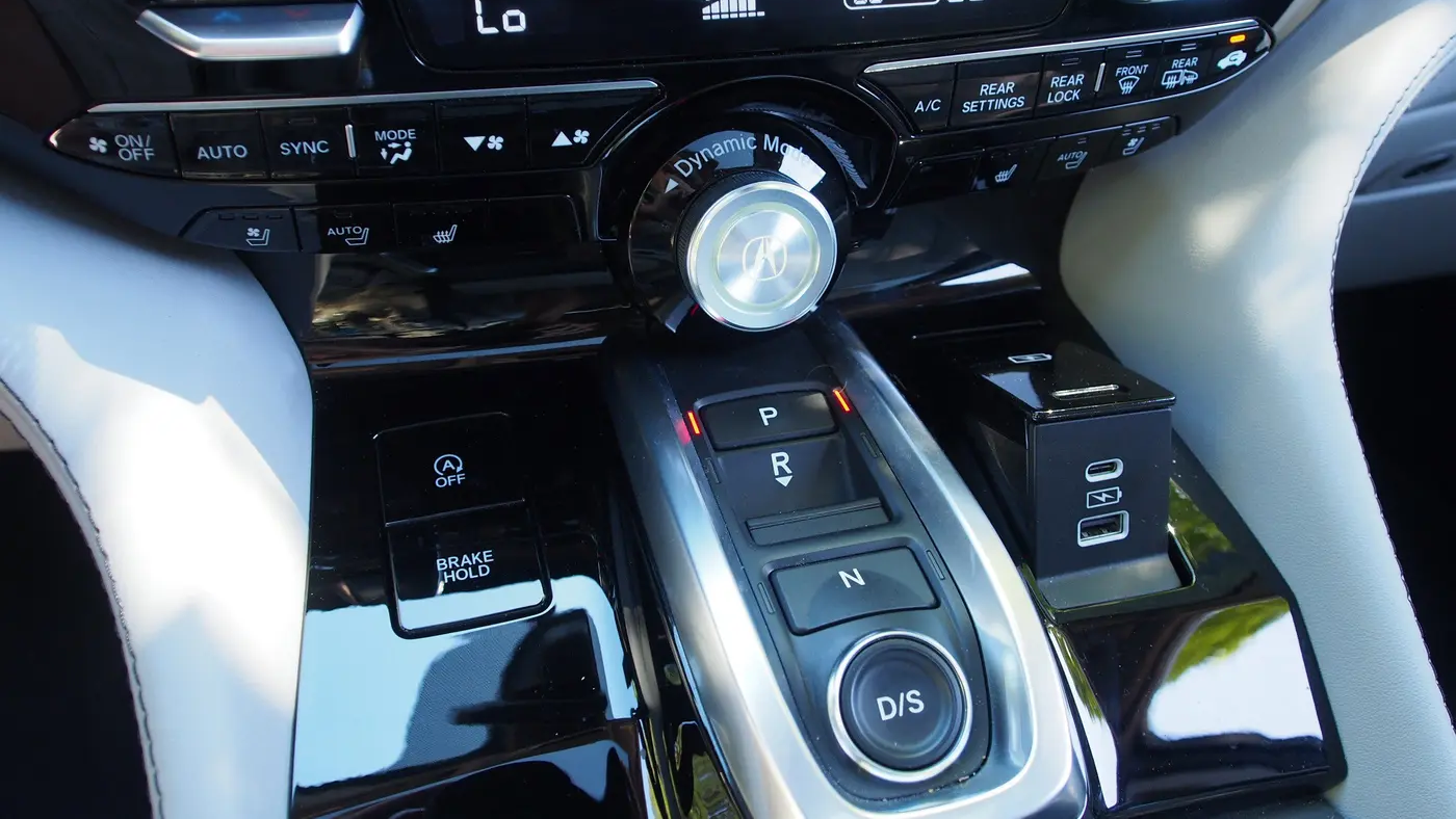 2023 Acura MDX SH-AWD w/Advance