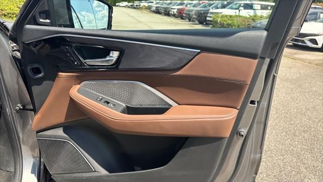 2023 Acura MDX SH-AWD w/Advance