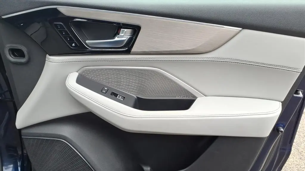 2023 Acura MDX SH-AWD w/Advance