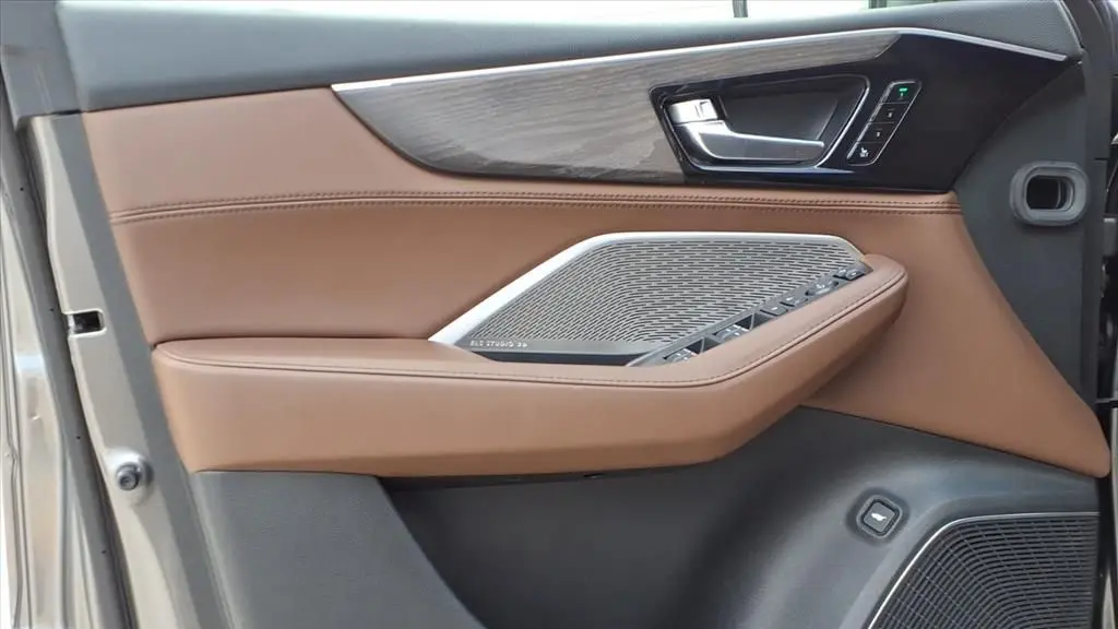 2023 Acura MDX SH-AWD w/Advance