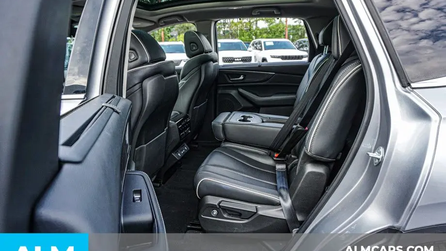 2023 Acura MDX SH-AWD w/Advance