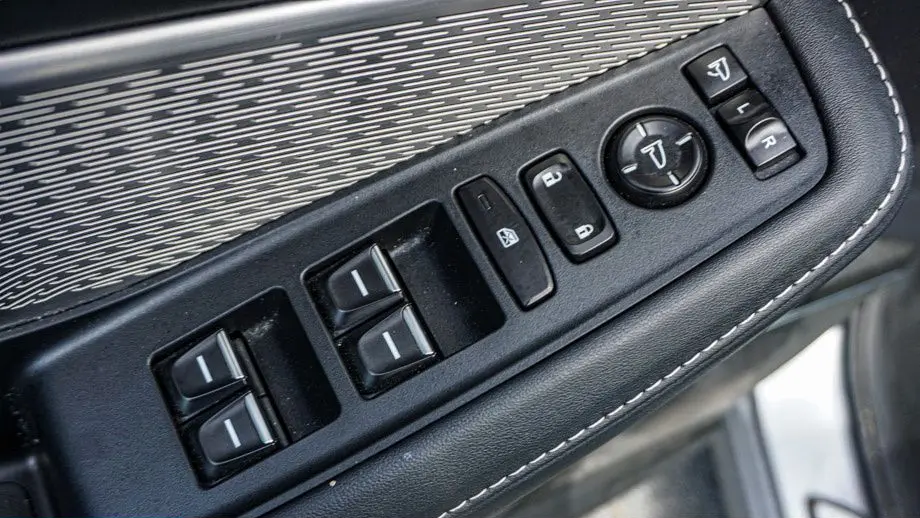 2023 Acura MDX SH-AWD w/Advance