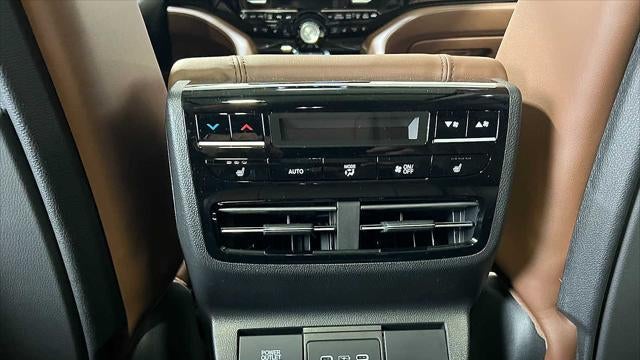 2026 Acura MDX SH-AWD w/Advance