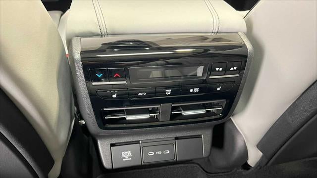 2026 Acura MDX SH-AWD w/Advance