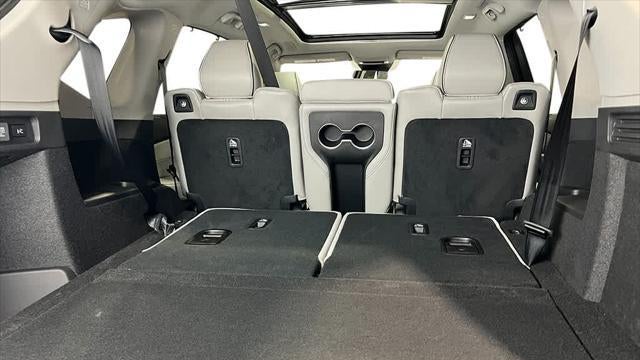 2026 Acura MDX SH-AWD w/Advance