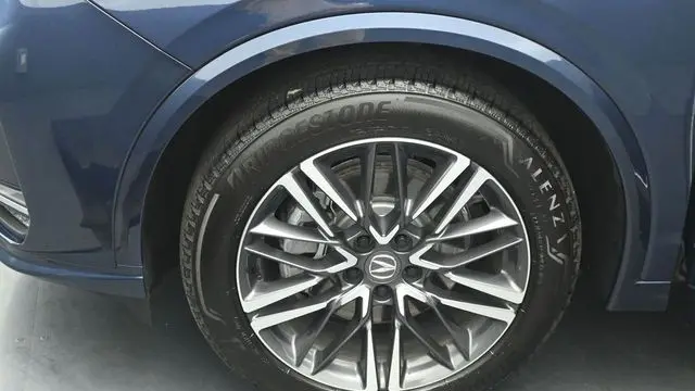 2026 Acura MDX SH-AWD w/Advance