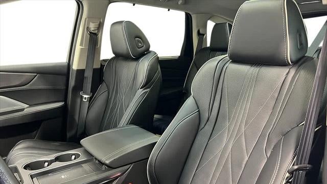 2026 Acura MDX SH-AWD w/Advance