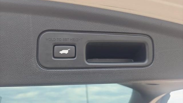 2023 Acura MDX SH-AWD w/Advance
