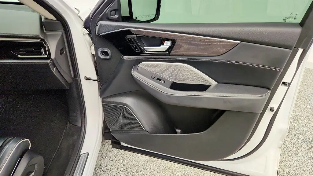 2023 Acura MDX SH-AWD w/Advance