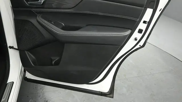 2024 Acura MDX SH-AWD w/Advance