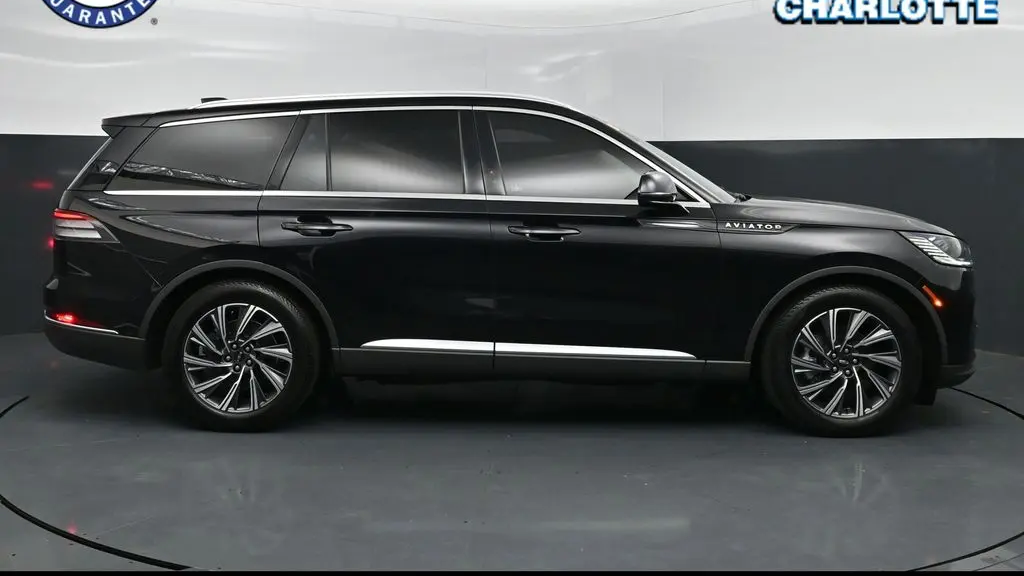 2025 Lincoln Aviator Livery