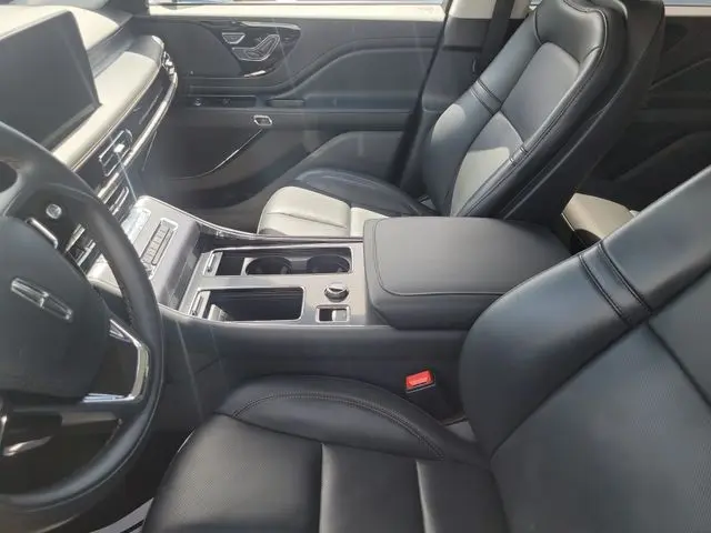 2025 Lincoln Aviator - $49,990