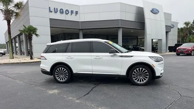 2023 Lincoln Aviator Standard