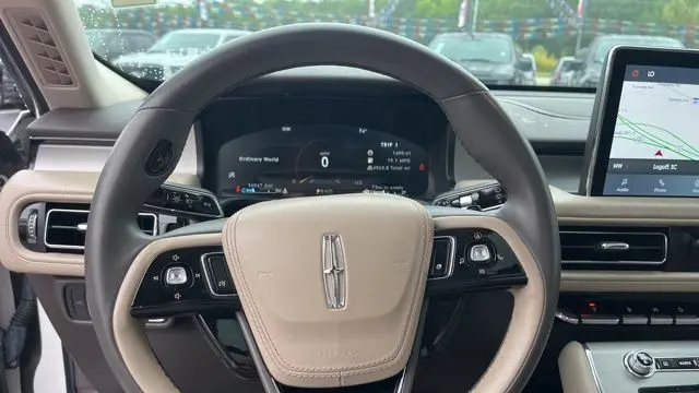 2023 Lincoln Aviator Standard
