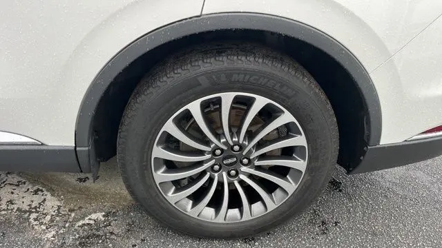 2023 Lincoln Aviator Standard