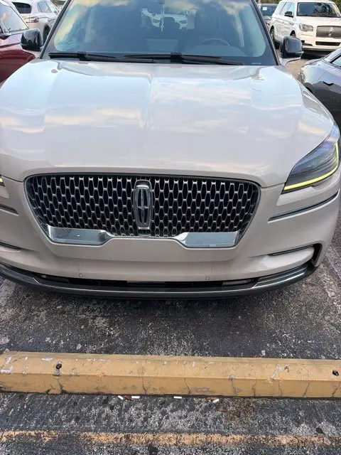 2023 Lincoln Aviator - $31,990