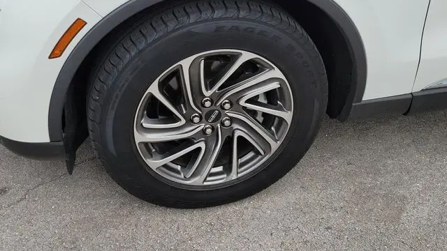 2023 Lincoln Aviator Standard