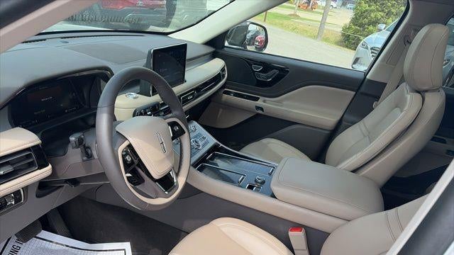 2024 Lincoln Aviator Premiere
