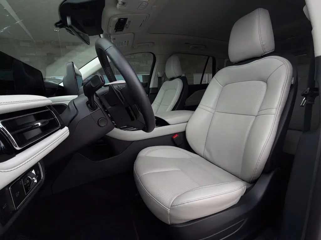 2026 Lincoln Aviator - $53,960