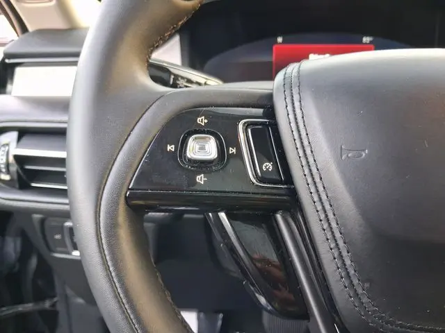 2023 Lincoln Aviator - $36,990