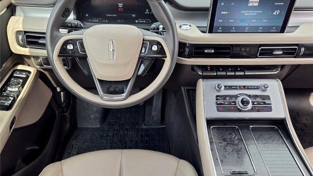 2023 Lincoln Aviator Standard