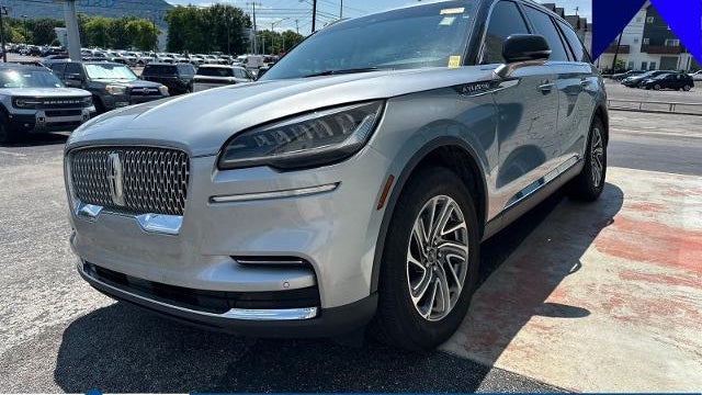 Preowned 2023 Lincoln Aviator Standard for Sale