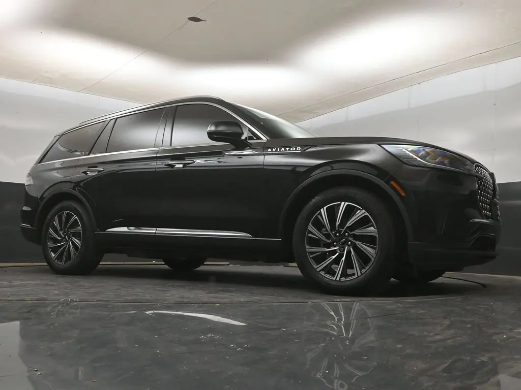 2025 Lincoln Aviator - $51,480