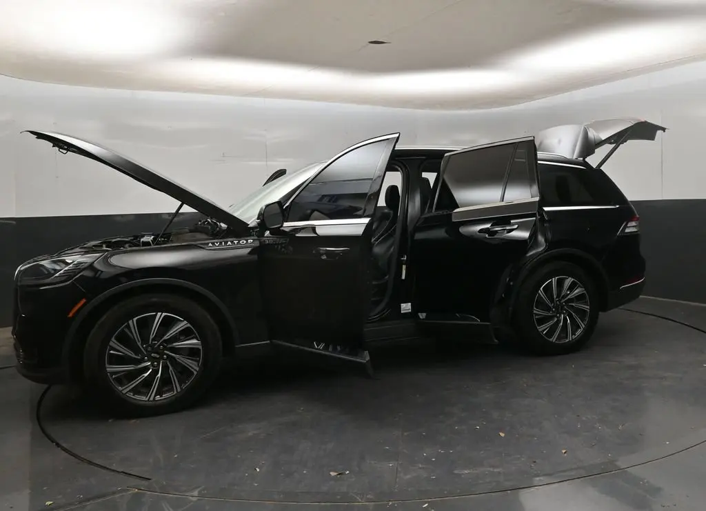 2025 Lincoln Aviator - $51,480