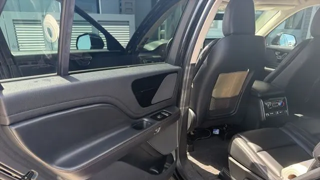 2022 Lincoln Aviator Standard