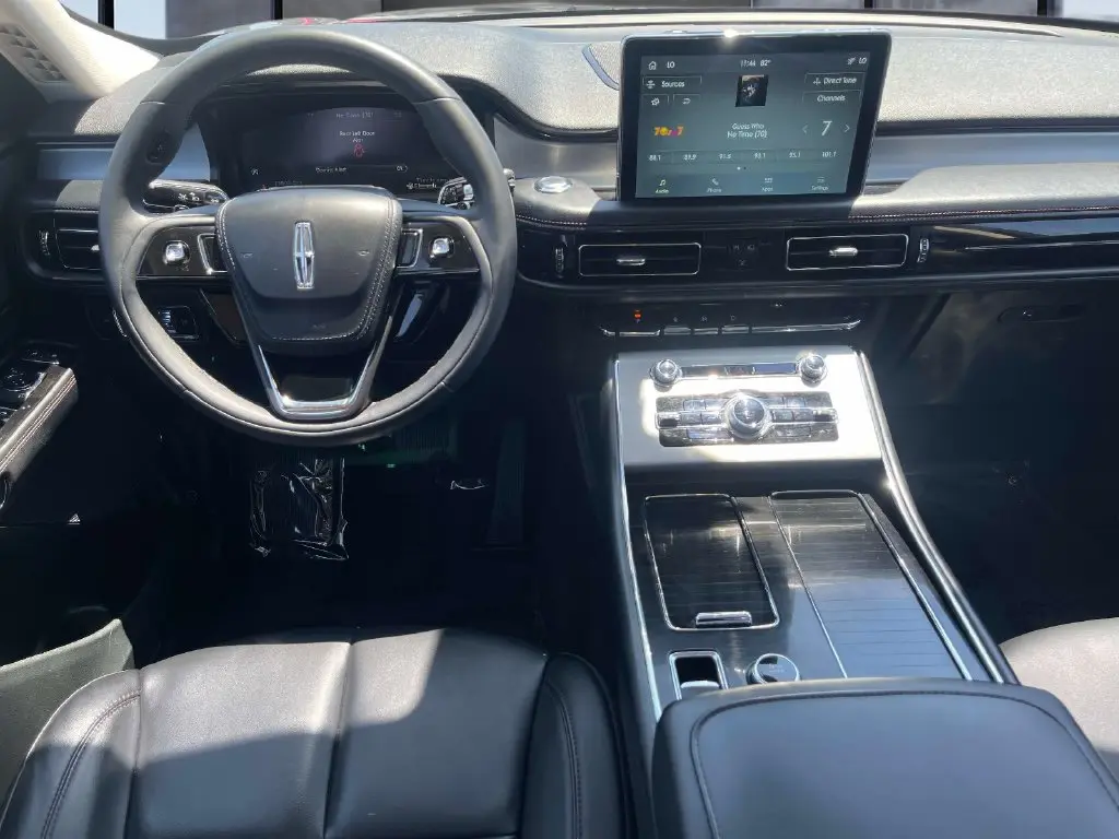 2023 Lincoln Aviator - $39,995