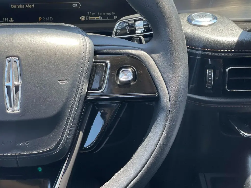 2023 Lincoln Aviator - $39,995