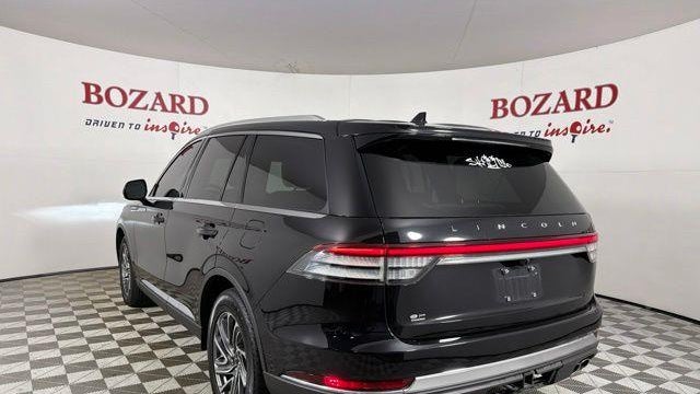 2023 Lincoln Aviator Standard