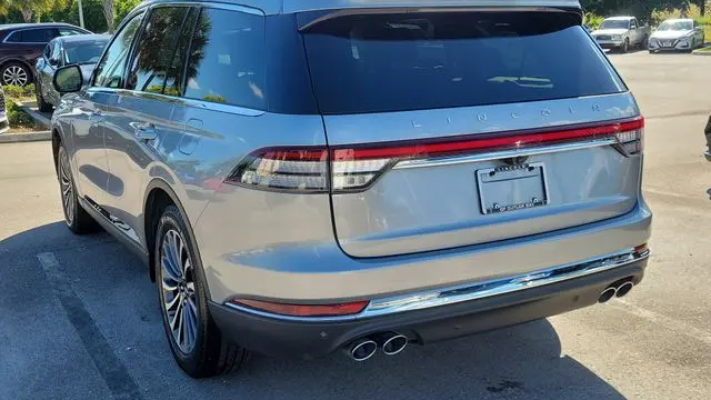 2024 Lincoln Aviator Premiere
