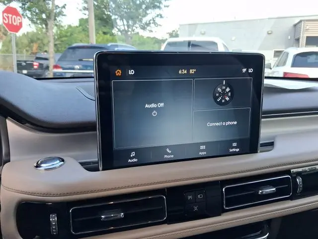 2020 Lincoln Aviator - $21,990