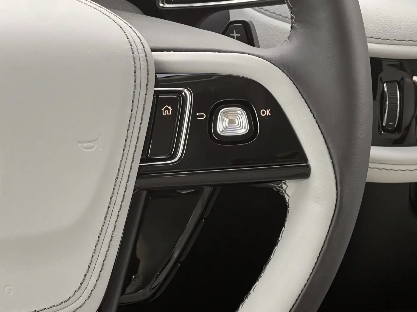 2026 Lincoln Aviator - $57,221