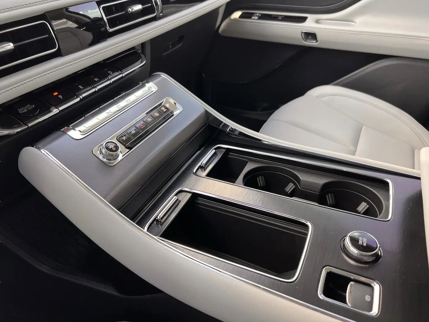 2026 Lincoln Aviator - $57,221