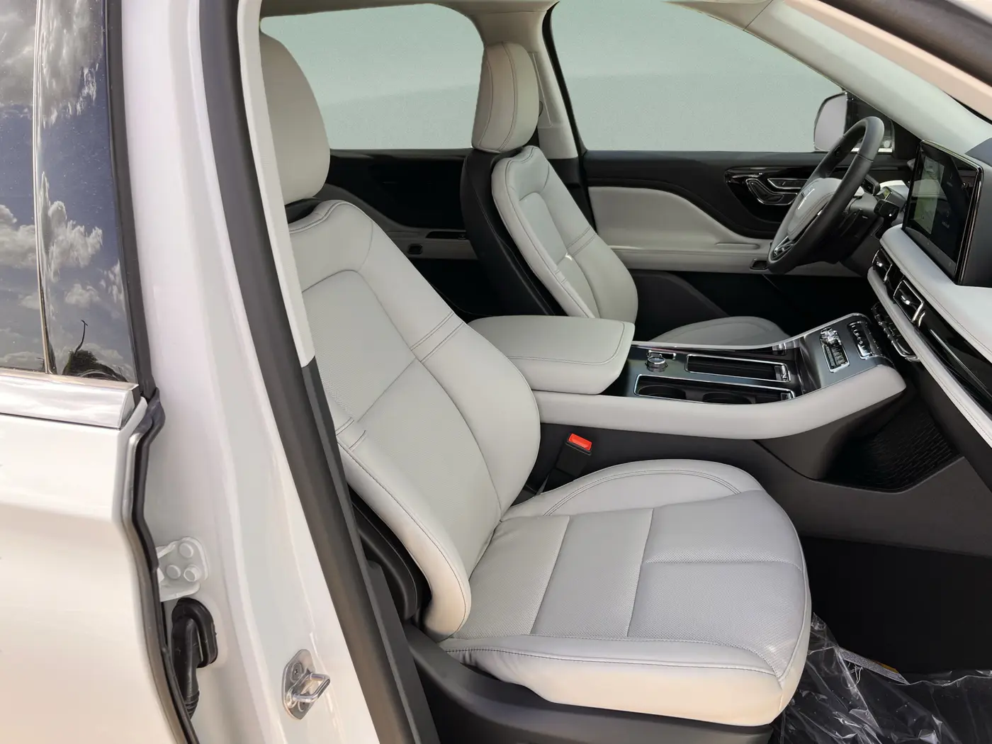 2026 Lincoln Aviator - $57,221