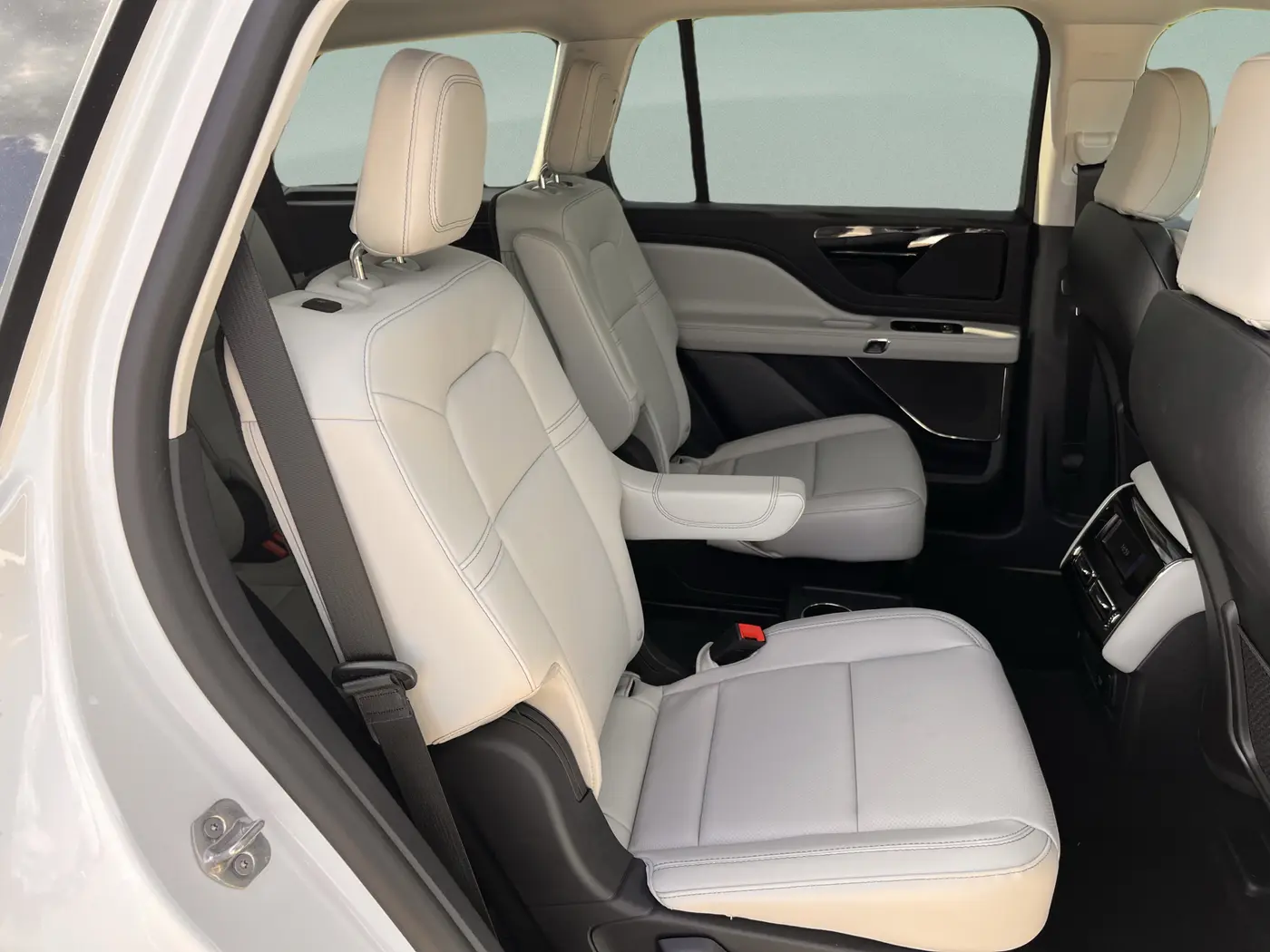 2026 Lincoln Aviator - $57,221