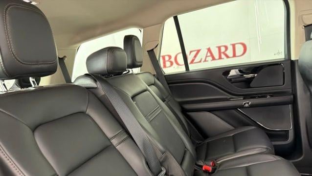 2023 Lincoln Aviator Standard