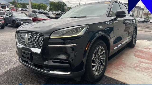 Preowned 2023 Lincoln Aviator Standard for Sale