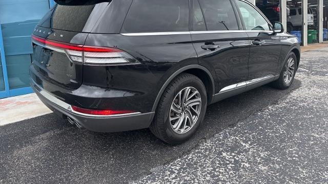 2023 Lincoln Aviator Standard